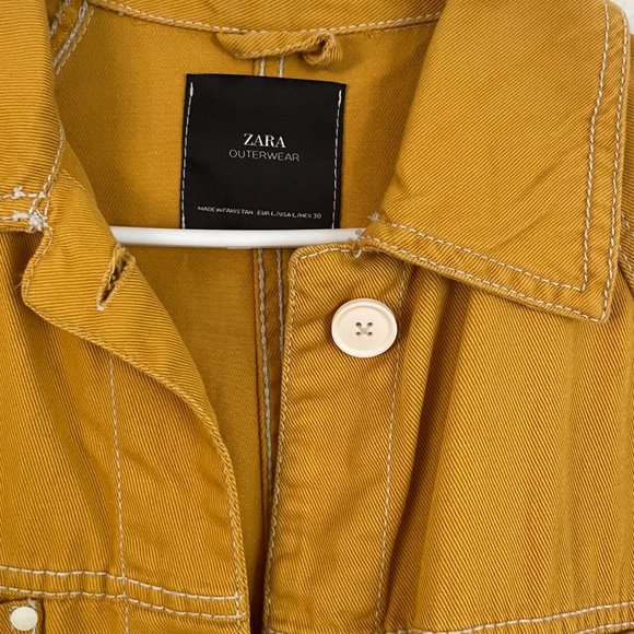 Zara button up jacket in mustard - Picture 2 of 3